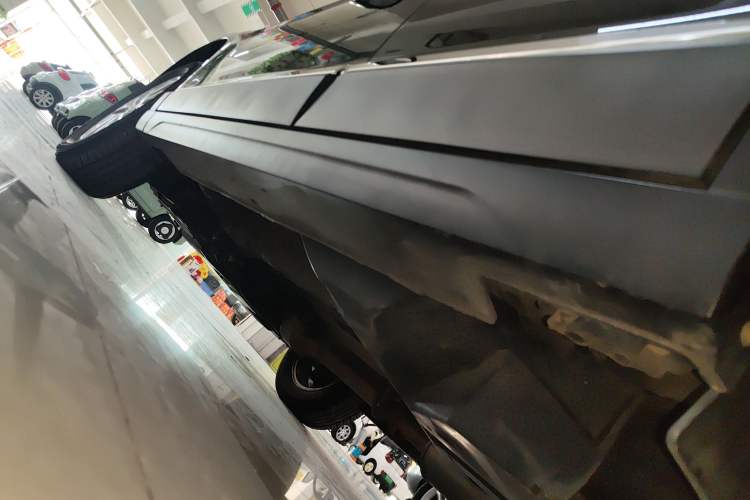 Used Haval H6 2019 Sport Edition 1.5T Automatic Two-Wheel Drive Elite Model China VI Left Side Sill
