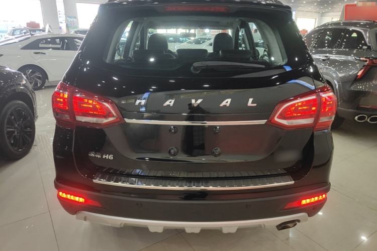 Used Haval H6 2019 Sport Edition 1.5T Manual Two-Wheel Drive Elite Model China VI Standard Rear