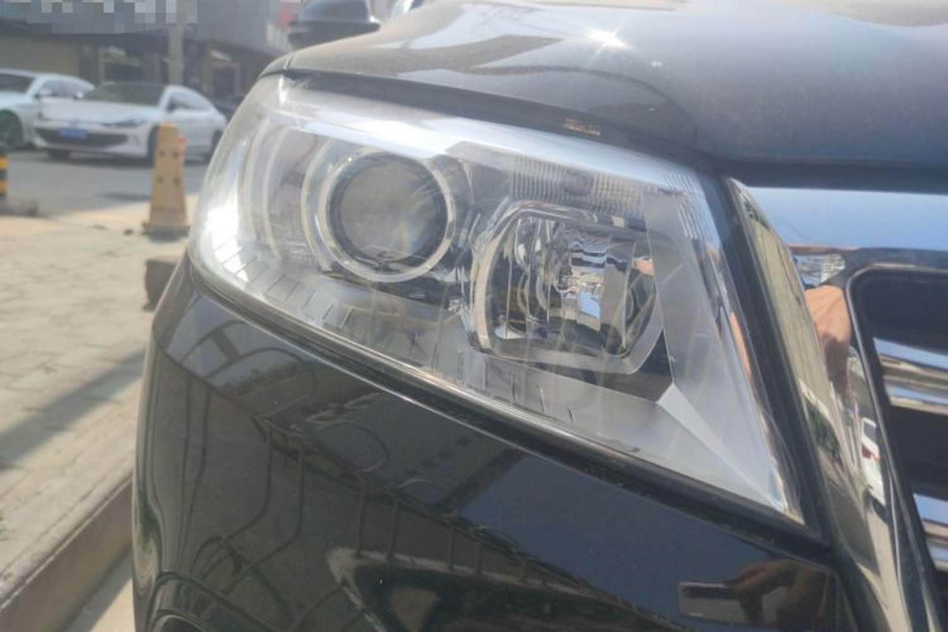 Used Haval H6 2019 Sport Edition 1.5T Automatic Two-Wheel Drive Elite Model China VI Right Front Headlight