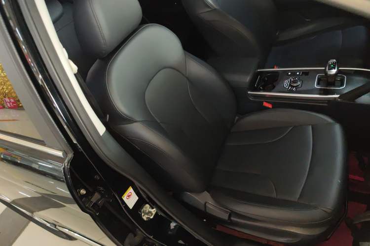 Used Haval H6 2019 Sport Edition 1.5T Automatic Two-Wheel Drive Elite Model China VI Right Front Seat