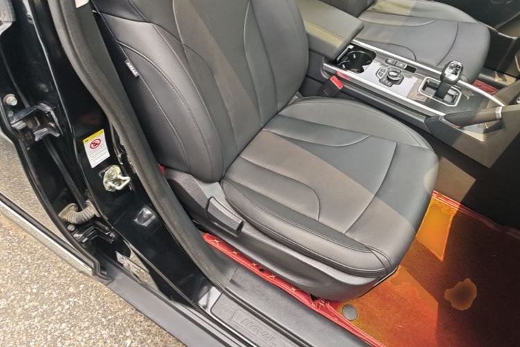 Used Haval H6 2019 Sport Edition 1.5T Automatic Two-Wheel Drive Elite Model China VI Right Front Seat