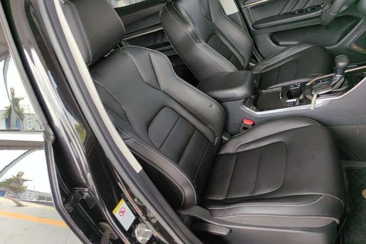 Used Haval H6 2019 2.0 GDIT Automatic Champion Edition China V Standard Right Front Seat