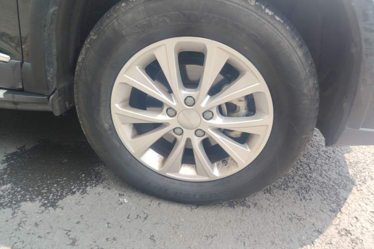 Used Haval H6 2019 Sport Edition 1.5T Automatic Two-Wheel Drive Elite Model China VI Right Front Wheel Hub