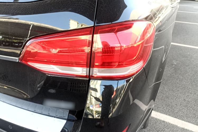 Used Haval H6 2019 Sport Edition 1.5T Automatic Two-Wheel Drive Elite Model China VI Right Rear Taillight