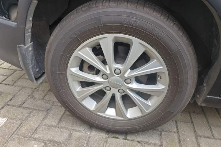 Used Haval H6 2019 Sport Edition 1.5T Automatic Two-Wheel Drive Elite Model China VI Right Rear Wheel Hub