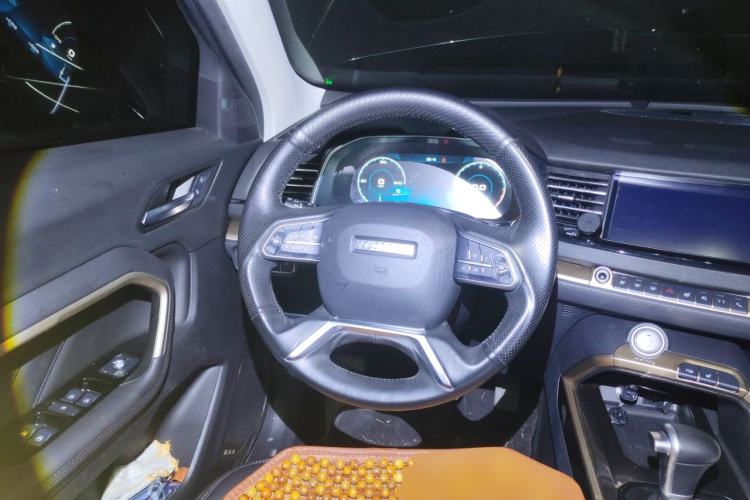 Used Haval H6 2019 1.5 GDIT Automatic Ultra-Luxury Smart Connect Version China V Standard Steering Wheel