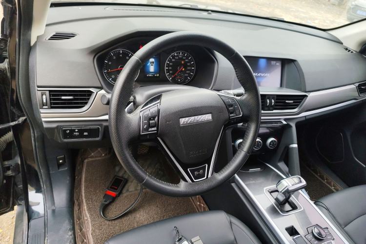 Used Haval H6 2019 Sport Edition 1.5T Automatic Two-Wheel Drive Elite Model China VI Steering Wheel