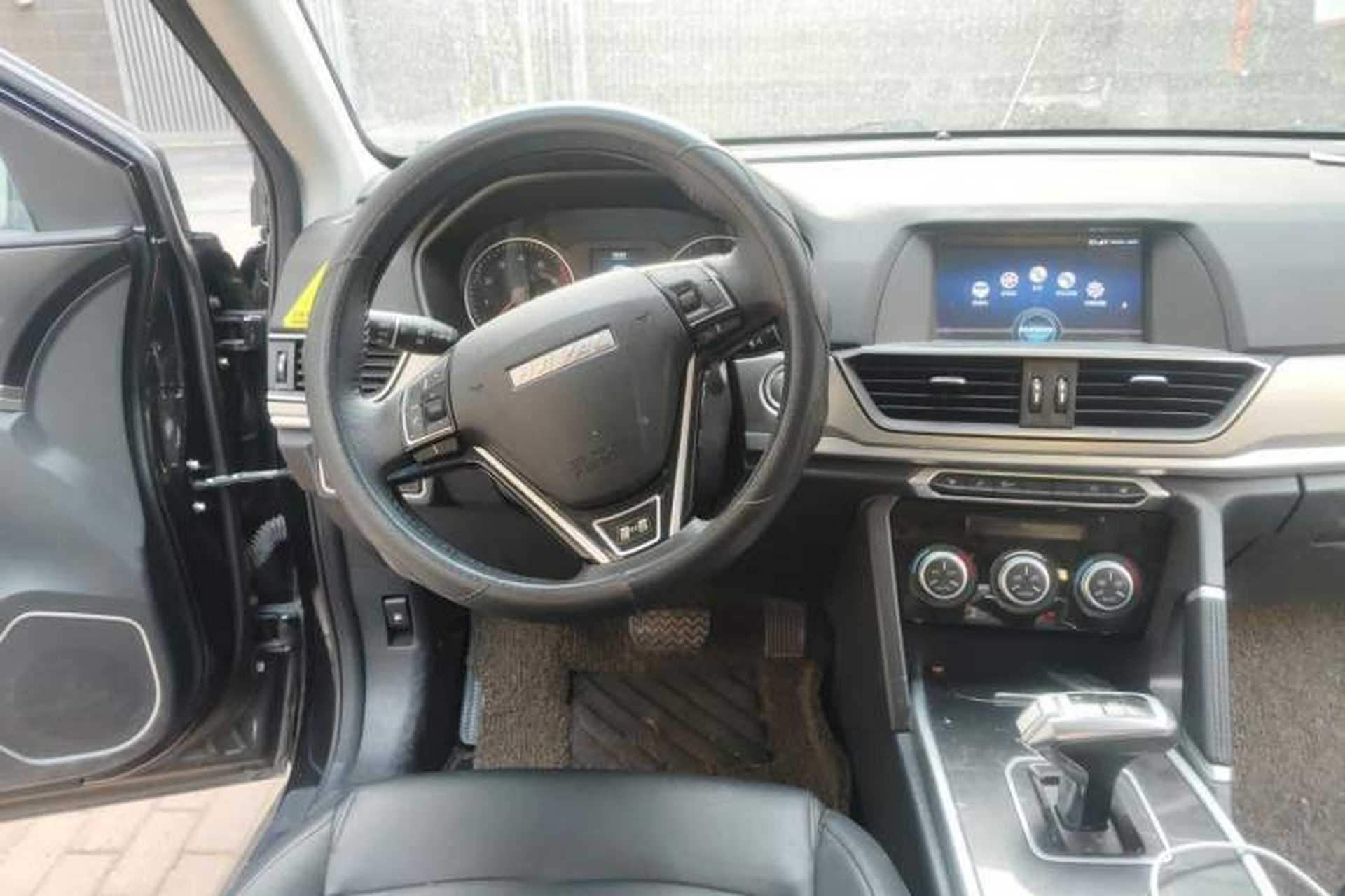 Used Haval H6 2019 Sport Edition 1.5T Automatic Two-Wheel Drive Elite Model China VI Steering Wheel