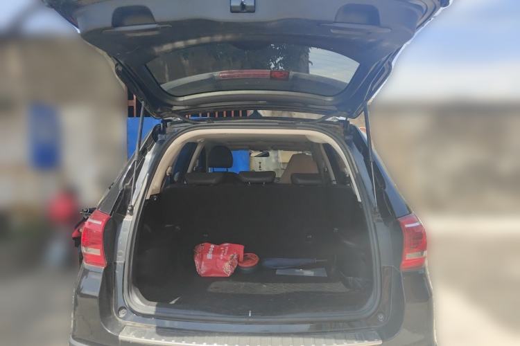 Used Haval H6 2019 Sport Edition 1.5T Automatic Two-Wheel Drive Elite Model China VI Trunk