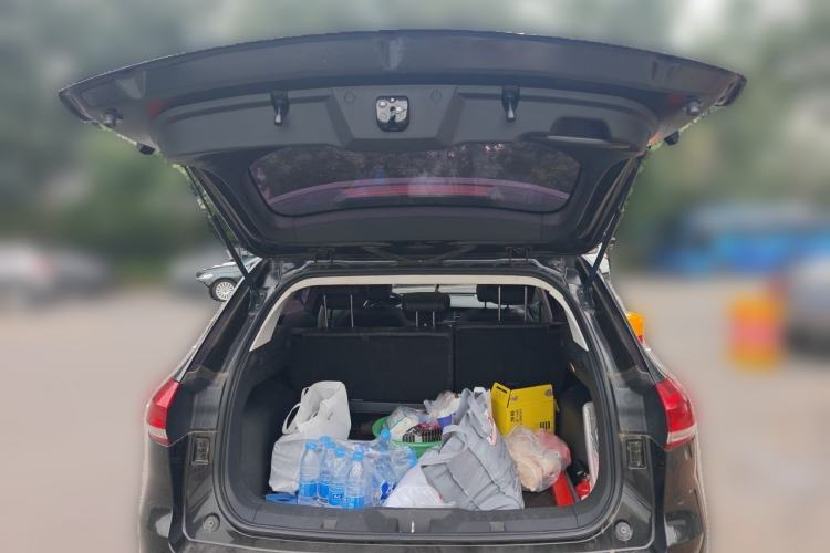 Used Haval H6 2019 Red Label 2.0 GDIT Automatic Luxury Smart Connectivity Edition Trunk