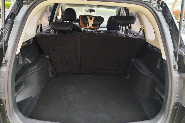 Used Haval H6 2019 Sport Edition 1.5T Automatic Two-Wheel Drive Elite Model China VI Trunk