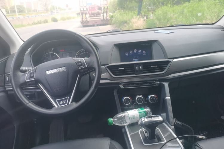 Used Haval H6 2019 Sport Edition 1.5T Automatic Two-Wheel Drive Elite Model China VI Center Console