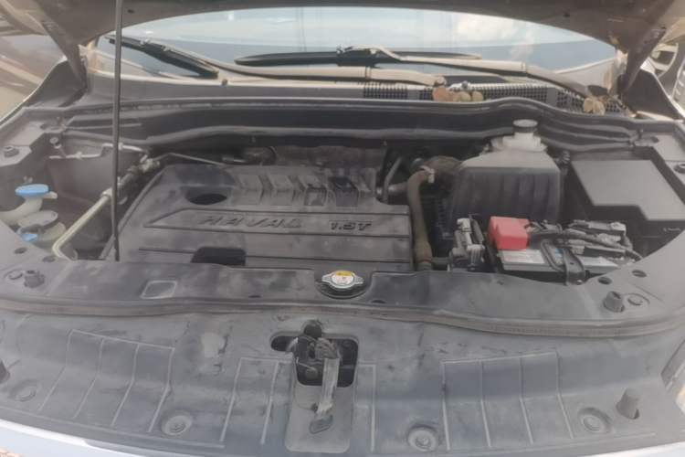 Used Haval H6 2019 Sport Edition 1.5T Automatic Two-Wheel Drive Elite Model China VI Engine Bay