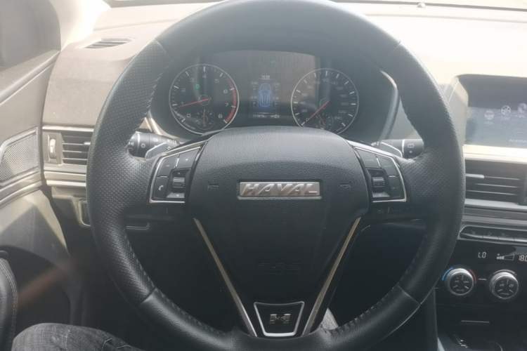 Used Haval H6 2019 Sport Edition 1.5T Automatic Two-Wheel Drive Elite Model China VI Steering Wheel