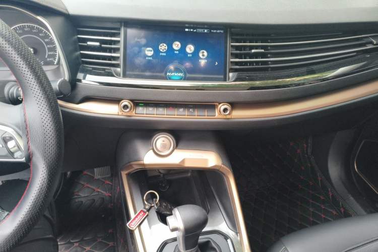 Used Haval H6 2019 Red Label 1.5 GDIT Automatic Champion Edition Audio And AC Panel