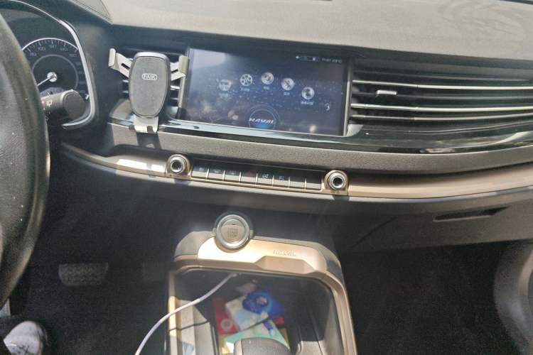 Used Haval H6 2019 Red Label 1.5 GDIT Automatic Champion Edition Audio And AC Panel
