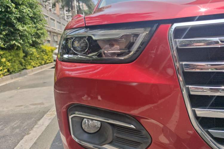 Used Haval H6 2019 Red Label 1.5 GDIT Automatic Champion Edition Right Front Headlight
