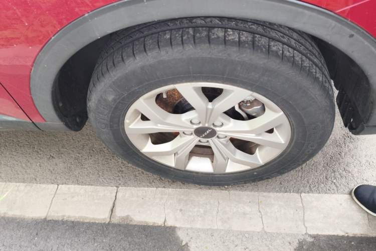 Used Haval H6 2019 Red Label 1.5 GDIT Automatic Champion Edition Right Front Wheel Hub