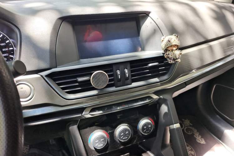 Used Haval H6 2019 Sport Edition 1.5T Automatic Two-Wheel Drive Elite Model China VI Audio And AC Panel