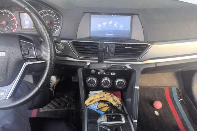 Used Haval H6 2019 Sport Edition 1.5T Automatic Two-Wheel Drive Elite Model China VI Audio And AC Panel