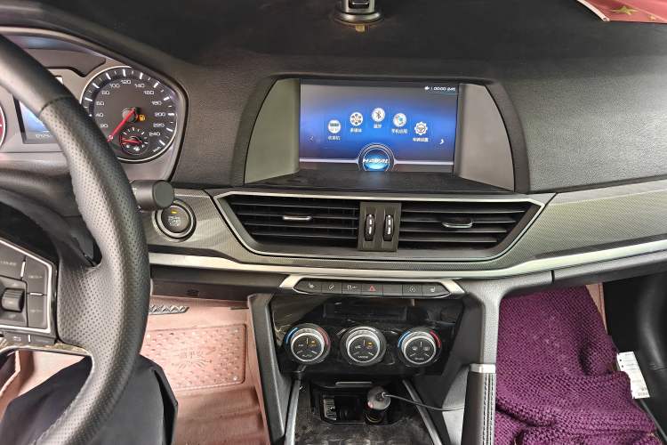 Used Haval H6 2019 Sport Edition 1.5T Automatic Two-Wheel Drive Elite Model China VI Audio And AC Panel