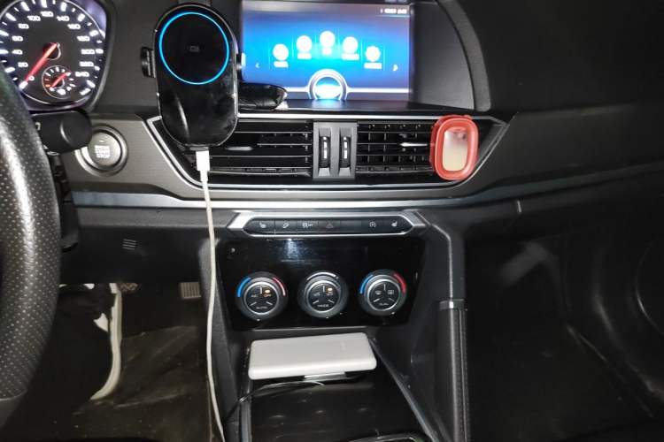 Used Haval H6 2019 Sport Edition 1.5T Automatic Two-Wheel Drive Elite Model China VI Audio And AC Panel