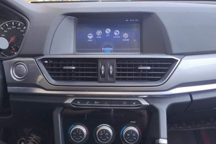 Used Haval H6 2019 Sport Edition 1.5T Automatic Two-Wheel Drive Elite Model China VI Audio And AC Panel