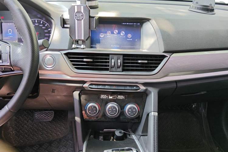 Used Haval H6 2019 Sport Edition 1.5T Automatic Two-Wheel Drive Elite Model China VI Audio And AC Panel