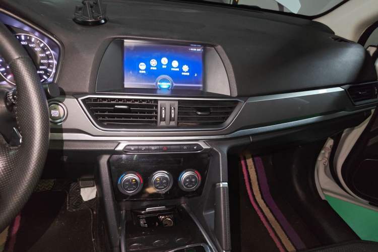 Used Haval H6 2019 Sport Edition 1.5T Automatic Two-Wheel Drive Elite Model China VI Audio And AC Panel