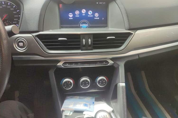 Used Haval H6 2019 Sport Edition 1.5T Manual Two-Wheel Drive Elite Model China VI Standard Audio And AC Panel