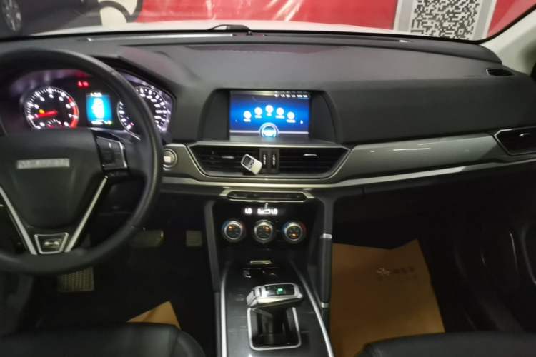 Used Haval H6 2019 Sport Edition 1.5T Automatic Two-Wheel Drive Elite Model China VI Audio And AC Panel