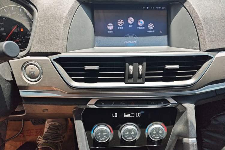 Used Haval H6 2019 Sport Edition 1.5T Automatic Two-Wheel Drive Elite Model China VI Audio And AC Panel
