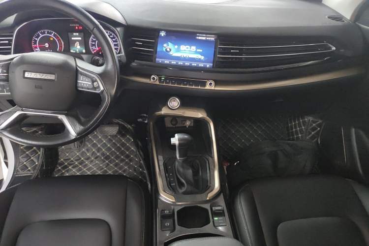 Used Haval H6 2019 Red Label 1.5 GDIT Automatic Champion Edition Audio And AC Panel