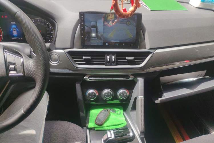 Used Haval H6 2019 Sport Edition 1.5T Automatic Two-Wheel Drive Elite Model China VI Audio And AC Panel