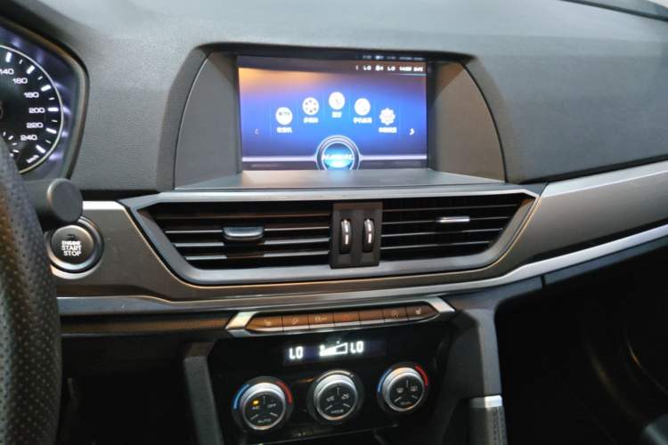 Used Haval H6 2019 Sport Edition 1.5T Automatic Two-Wheel Drive Elite Model China VI Audio And AC Panel