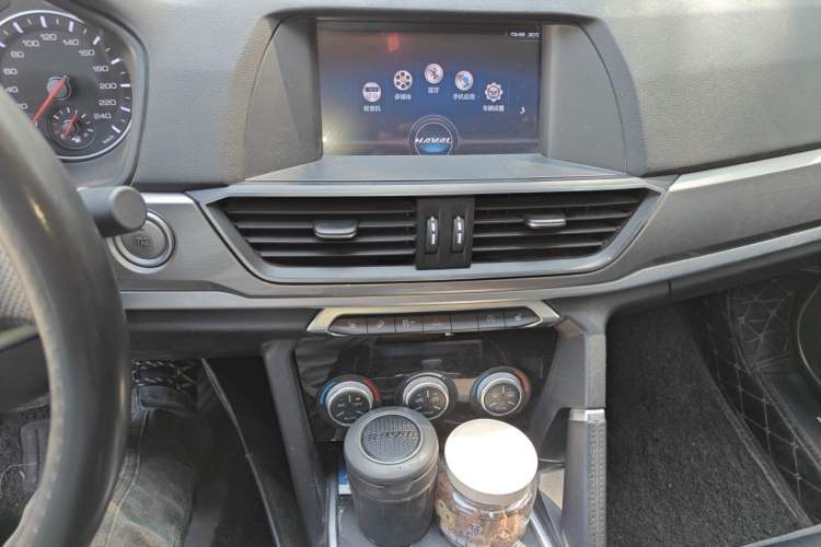 Used Haval H6 2019 Sport Edition 1.5T Automatic Two-Wheel Drive Elite Model China VI Audio And AC Panel