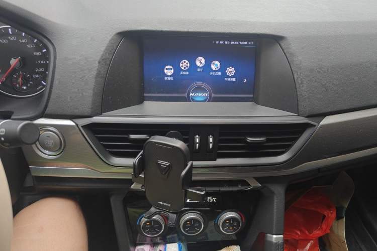 Used Haval H6 2019 Sport Edition 1.5T Automatic Two-Wheel Drive Elite Model China VI Audio And AC Panel
