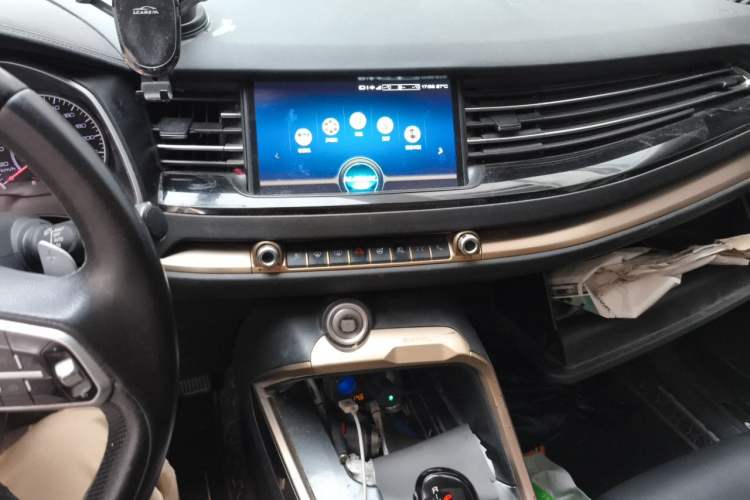 Used Haval H6 2019 1.5 GDIT Automatic Luxury Smart Connect Version China VI Standard Audio And AC Panel