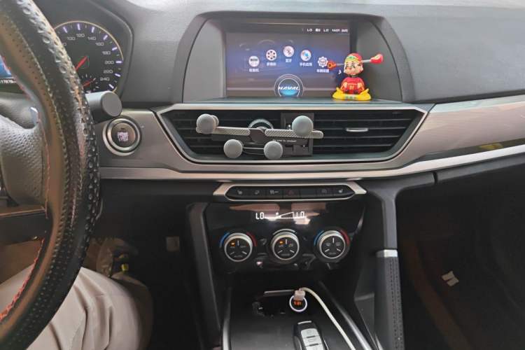 Used Haval H6 2019 Sport Edition 1.5T Automatic Two-Wheel Drive Elite Model China VI Audio And AC Panel