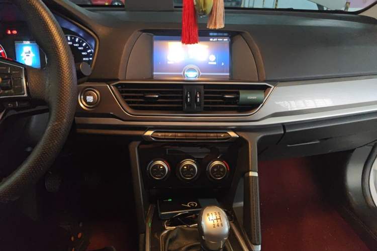 Used Haval H6 2019 Sport Edition 1.5T Manual Two-Wheel Drive Elite Model China VI Standard Audio And AC Panel