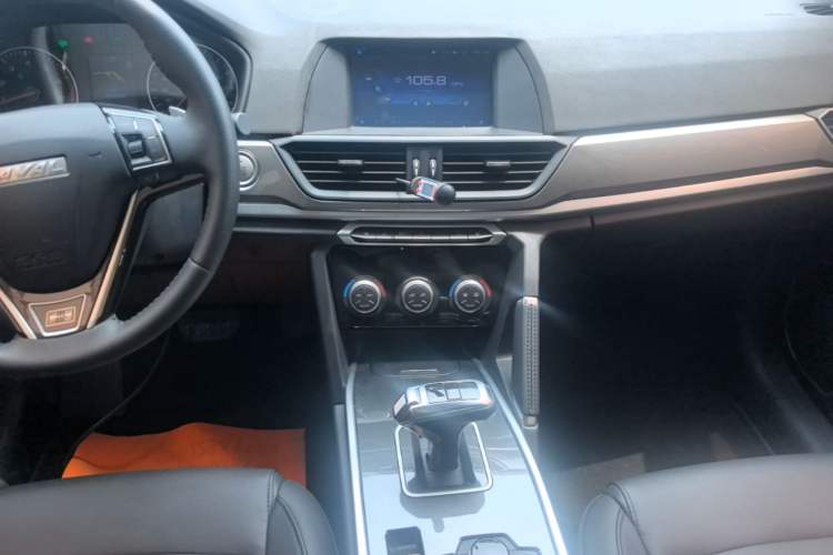 Used Haval H6 2019 Sport Edition 1.5T Automatic Two-Wheel Drive Elite Model China VI Audio And AC Panel