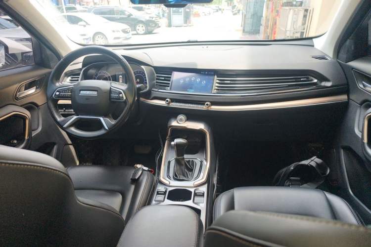 Used Haval H6 2019 1.5 GDIT Automatic Champion Edition China V Standard Center Console