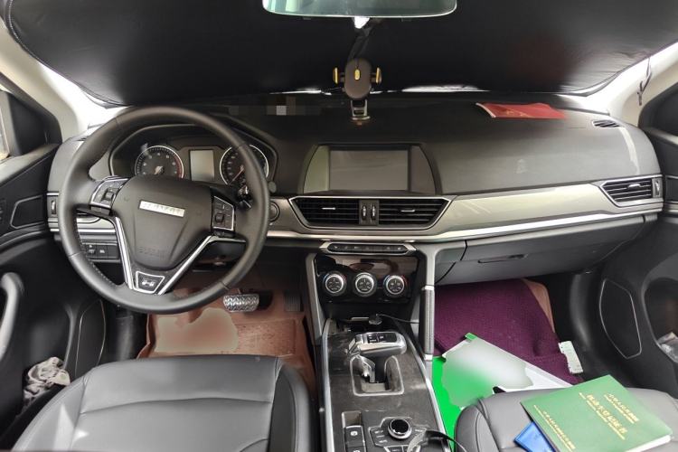 Used Haval H6 2019 Sport Edition 1.5T Automatic Two-Wheel Drive Elite Model China VI Center Console
