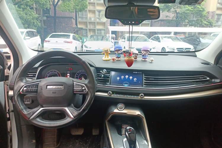 Used Haval H6 2019 1.5 GDIT Automatic Champion Edition China VI Standard Center Console