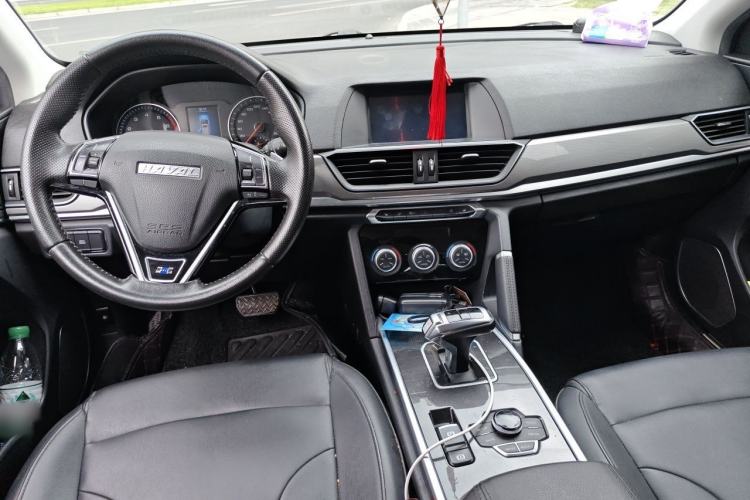 Used Haval H6 2019 Sport Edition 1.5T Automatic Two-Wheel Drive Elite Model China VI Center Console