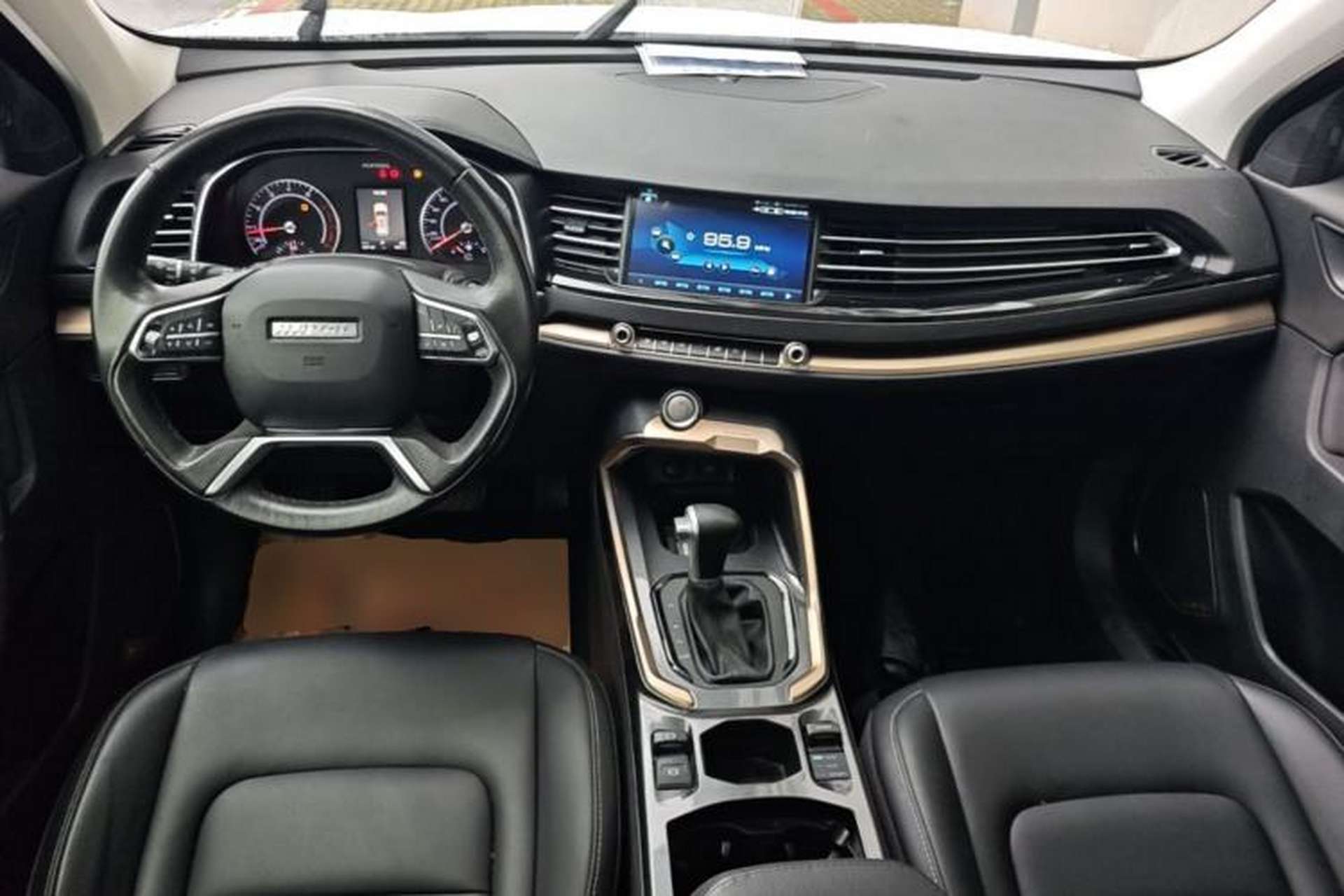 Used Haval H6 2019 1.5 GDIT Automatic Champion Edition China V Standard Center Console