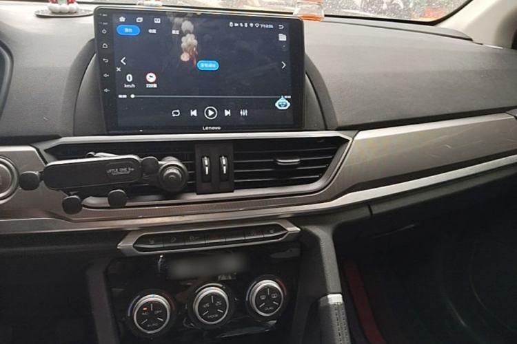 Used Haval H6 2019 Sport Edition 1.5T Automatic Two-Wheel Drive Elite Model China VI Center Console