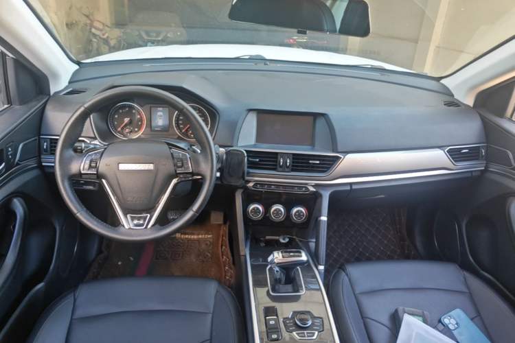 Used Haval H6 2019 Sport Edition 1.5T Automatic Two-Wheel Drive Elite Model China VI Center Console