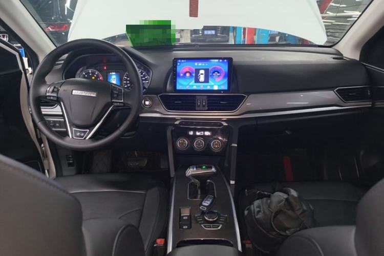 Used Haval H6 2019 Sport Edition 1.5T Automatic Two-Wheel Drive Elite Model China VI Center Console