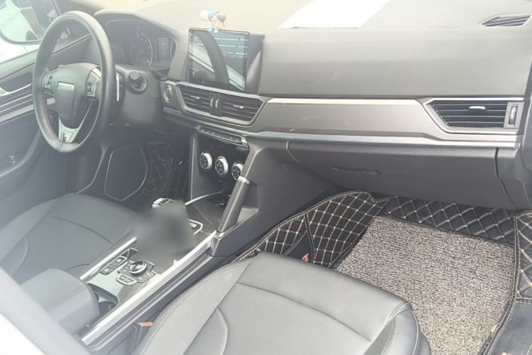 Used Haval H6 2019 Sport Edition 1.5T Automatic Two-Wheel Drive Elite Model China VI Center Console